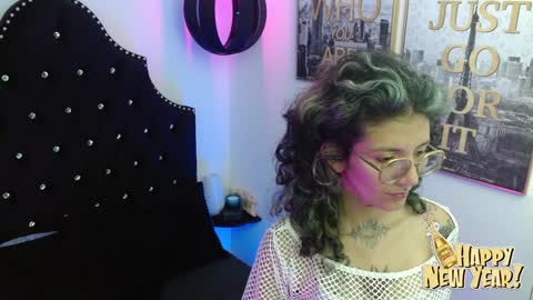 KITTY online show from December 30, 8:15 pm