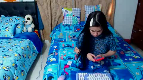 kitty_small69 online show from July 28, 5:02 pm