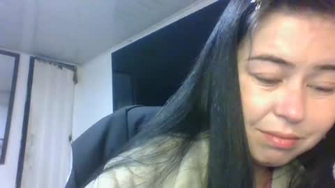 kitty_small69 online show from July 3, 2:28 am
