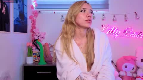 Kitty online show from November 3, 8:02 pm