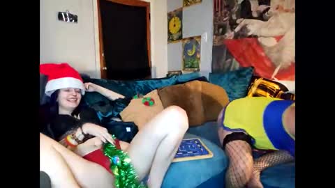 They Call Me Kitty online show from December 18, 4:53 am