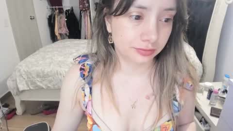 kittywantslove23 online show from May 4, 2:26 am
