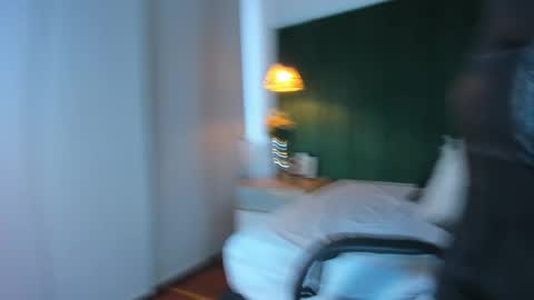 K I T T Y Y  online show from September 27, 8:16 pm