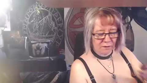 Michelle online show from April 10, 7:25 am