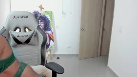 Christina online show from February 10, 2:26 pm