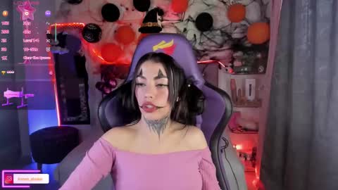 Snapshot of konan_atsuko1 chatting on October 13, 10:01 pm konan_atsuko1 online show from October 13, 10:01 pm