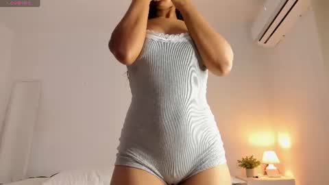 kora_bliss online show from June 26, 7:59 pm