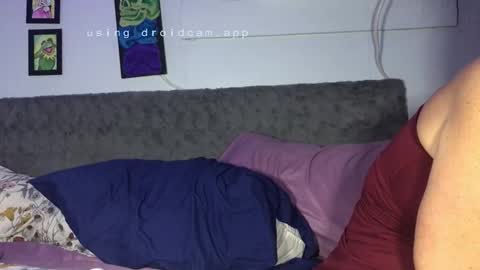 kreamyk420 online show from December 1, 1:58 pm