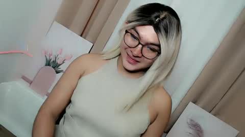 mmm ask me online show from January 14, 3:00 am