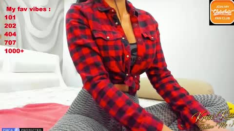 Snapshot of krisi_kiss chatting on February 24, 3:53 am KrisiFollow me  Thumb UP  online show from February 24, 3:53 am