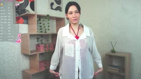 Emma online show from November 20, 9:05 pm