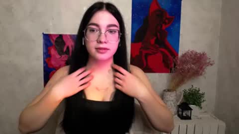 Snapshot of kristenx_x chatting on October 15, 7:55 am Kristen online show from October 15, 7:55 am