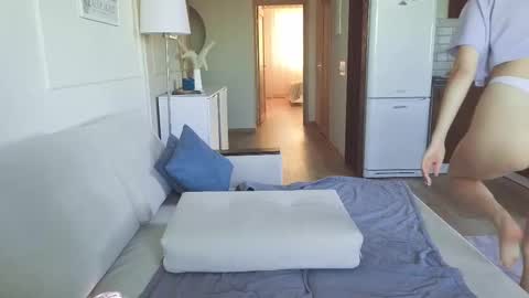 Kristi online show from November 21, 5:09 am