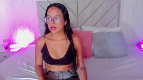 Kris online show from February 14, 11:56 am