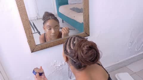 Cristina online show from April 9, 7:30 pm