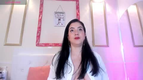 Kystal Taylor online show from December 31, 4:25 pm