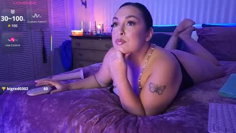 Snapshot of kurvykitty069 chatting on October 31, 5:09 am you may call me Sasha online show from October 31, 5:09 am