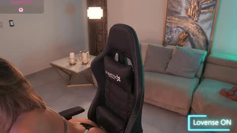 I am Kyla online show from April 2, 11:51 am