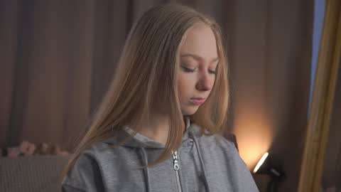 kyleepassley online show from April 20, 5:54 am