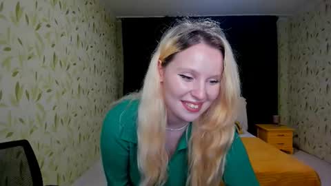 Kyley online show from October 28, 9:08 pm