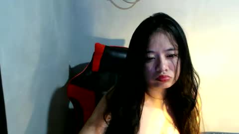 Kelly online show from April 25, 8:17 am