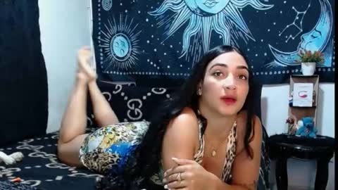 kylie online show from October 2, 10:15 pm