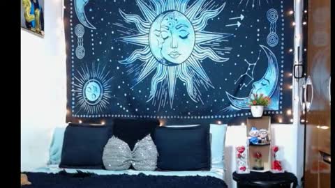 kylie online show from March 5, 9:54 pm