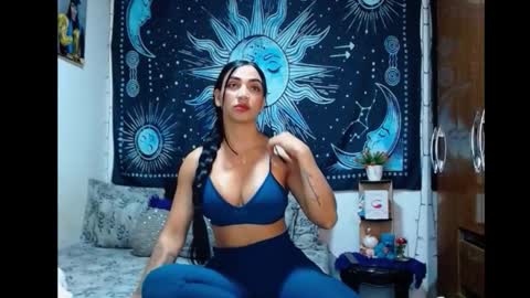 kylie online show from November 5, 8:47 pm