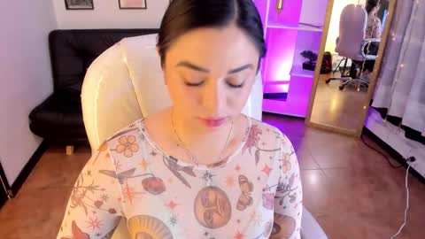 kylie online show from September 10, 1:44 pm