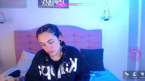 kylie_ls online show from March 4, 3:33 am