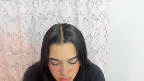 kylie_ls online show from October 6, 1:33 am