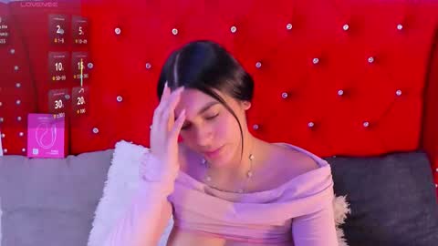 kylie_ls online show from February 4, 7:00 am