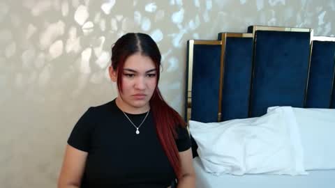 Melissa online show from March 30, 11:43 am