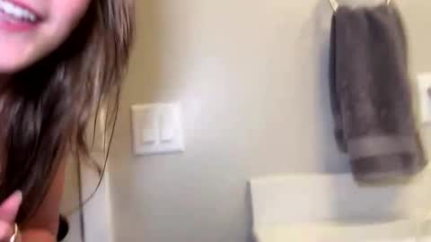 Kylie online show from March 23, 4:18 am