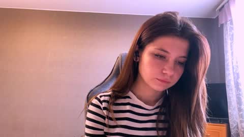 Kary online show from April 4, 2:27 pm