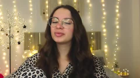 Margo  online show from January 16, 2:46 pm