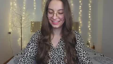 Margo  online show from December 16, 3:18 pm