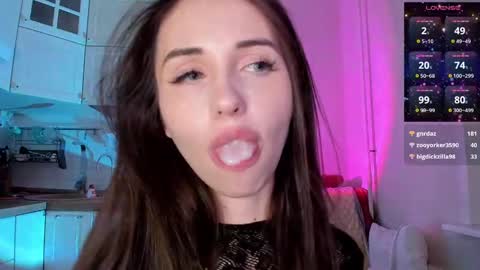 Snapshot of l1tww chatting on February 21, 10:26 pm Malika online show from February 21, 10:26 pm