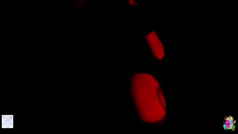 Snapshot of la_briela chatting on January 6, 12:16 am    Help me reach 50 likes online show from January 6, 12:16 am