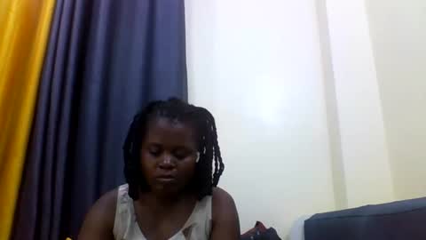 vida online show from April 2, 8:39 pm