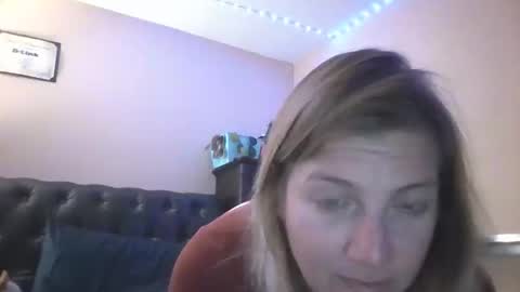 lady420777 online show from May 20, 9:50 am