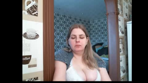 lady cute cat29 online show from March 18, 6:07 am