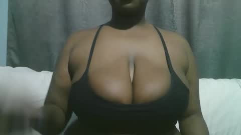 lady_dearra online show from September 18, 11:31 am