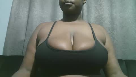 lady_dearra online show from November 17, 1:39 am