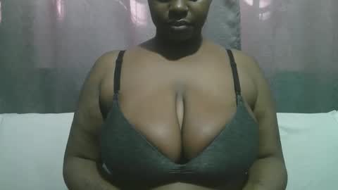 lady_dearra online show from October 11, 11:58 am