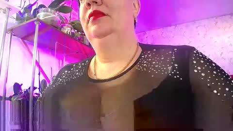 Lady Gloria online show from January 17, 6:43 am