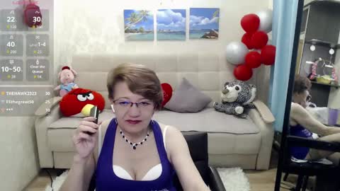 Diana online show from April 11, 2:54 pm