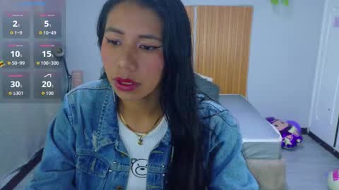 lady online show from November 18, 3:40 am