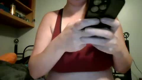 Just at the office alone with my boobs out online show from October 17, 3:15 pm