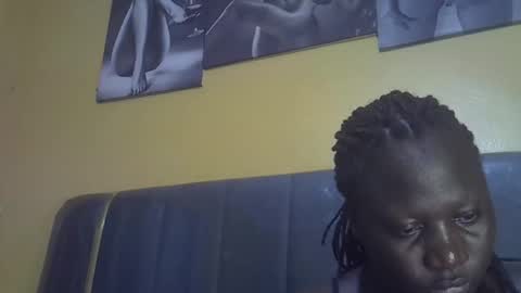 lindah32 online show from March 11, 7:38 pm